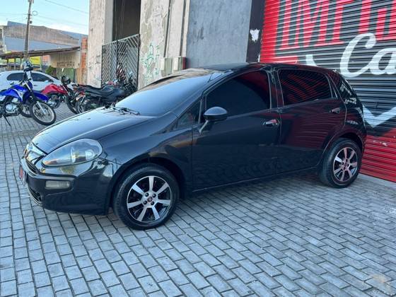 FIAT PUNTO 1.4 ATTRACTIVE 8V FLEX 4P MANUAL